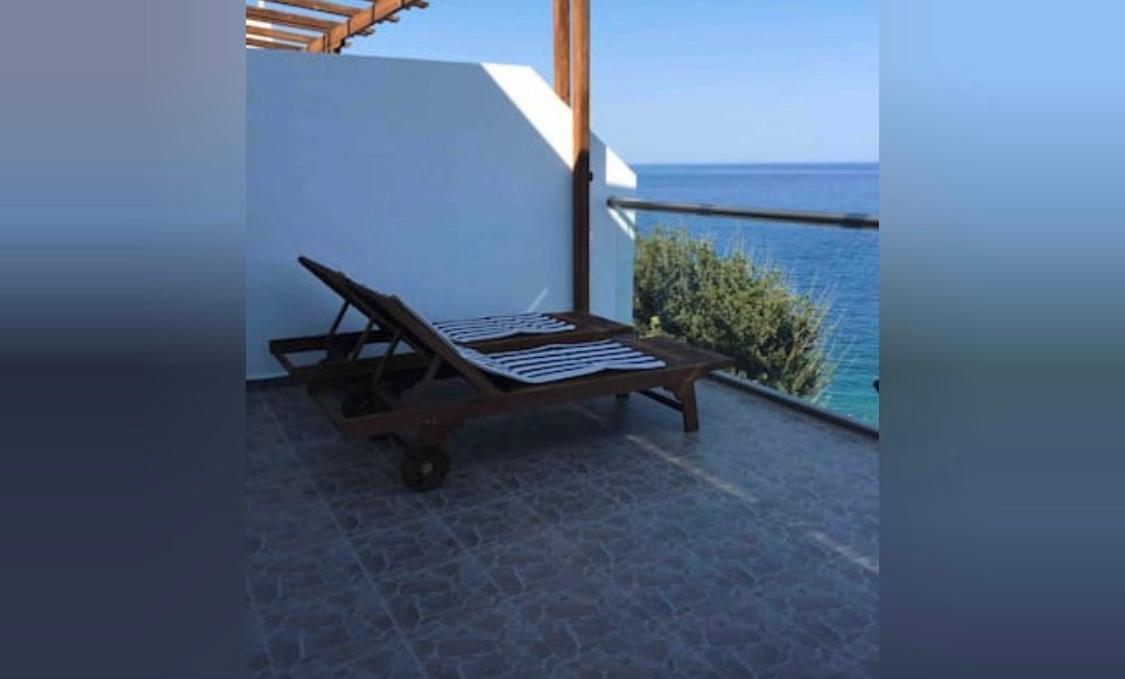 ארכאנגלוס Grande Blue Suites With Private Bay מראה חיצוני תמונה