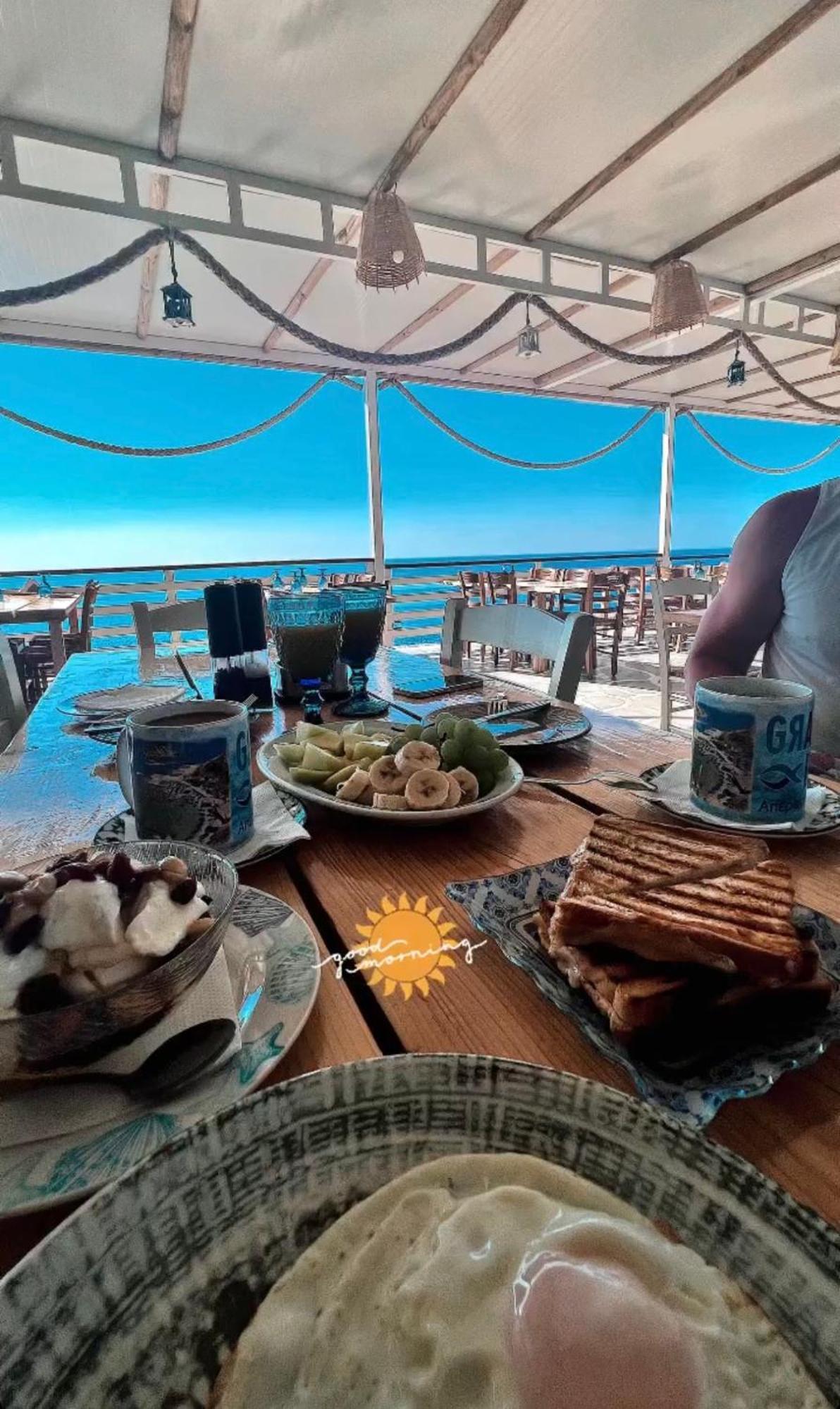 ארכאנגלוס Grande Blue Suites With Private Bay מראה חיצוני תמונה
